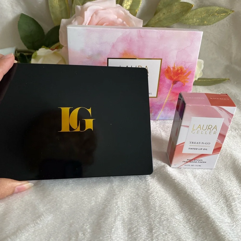 Laura Geller Eyeshadow Palette and MINI TINTED LIP OIL COLORS CHAMPION,KNOCKOUT - Picture 9 of 12